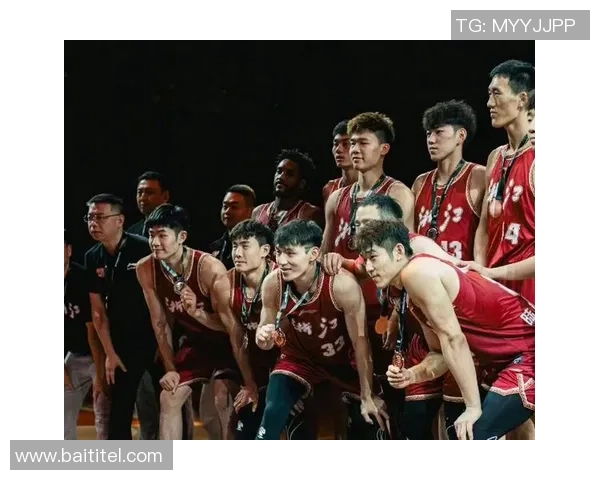 杭州篮球队在洲际杯积分榜中以77分稳居第一名,展现强劲实力